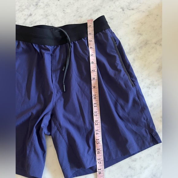 Rhone unlined athletic shorts 7” inseam - Picture 4 of 5